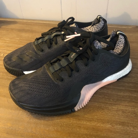 Adidas- Training Boost Sneakers 7 or 7.5 New! - Picture 5 of 8